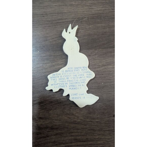 vintage White Ceramic Nativity Scene Christmas Ornament 5" With Luke 2 Verse - Picture 3 of 5